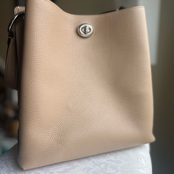 Coach Charlie bucket tote bag in taupe with silver hardware - Picture 2 of 10